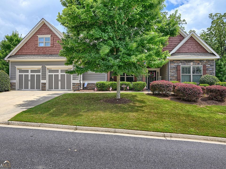 1st image of 9 Lake Sydney Dr