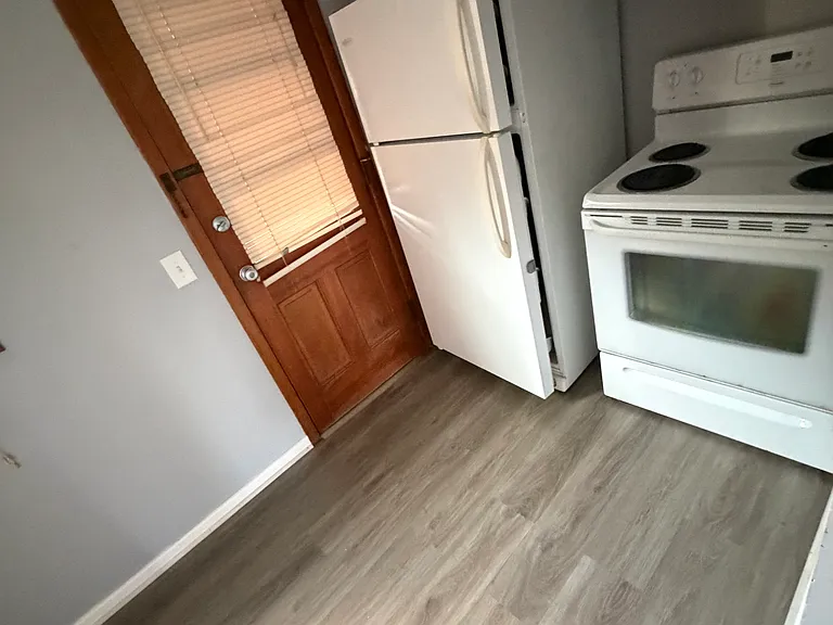 305 Mississippi St SE #2W — Photo 8