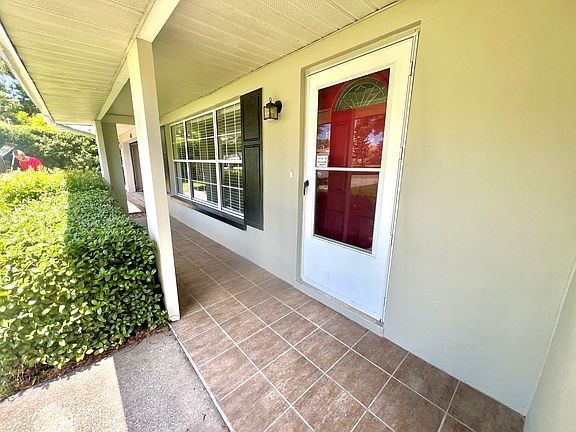 2nd image of 1611 Sierra Cir