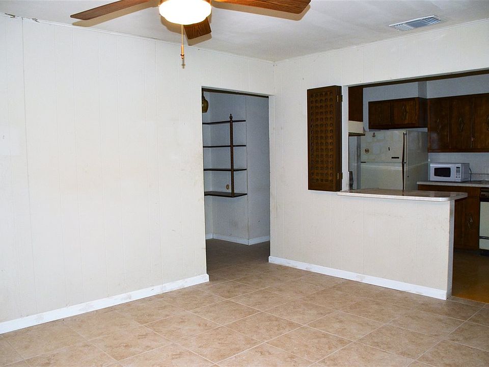 2nd image of 1415 McPherson Ave