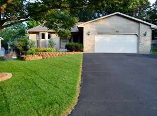 354 Forest Dr, Circle Pines, MN 55014