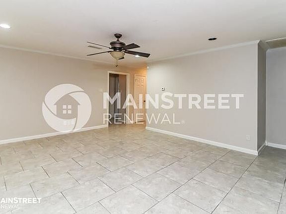 3rd image of 7425 Monterrey Dr
