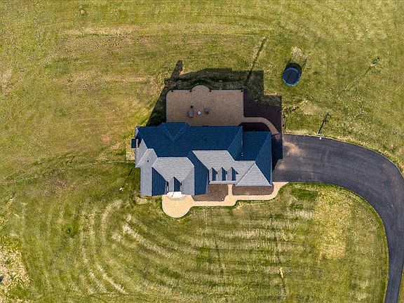 4th image of 15028 Merritt Farm Ln
