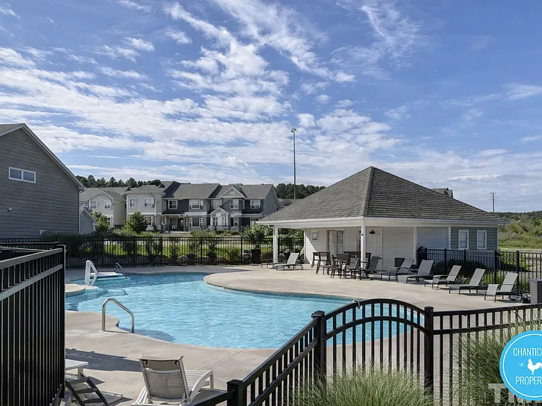 116 Cambria Ln #1 — Photo 22