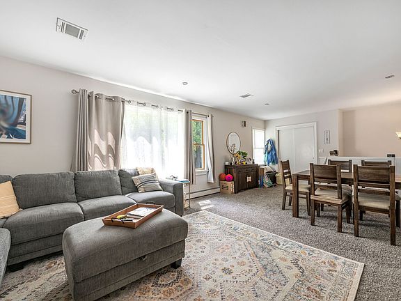 5th image of 69 Prospect St Unit 2