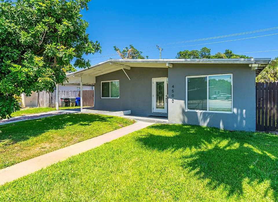 4500 NE 18th Ave