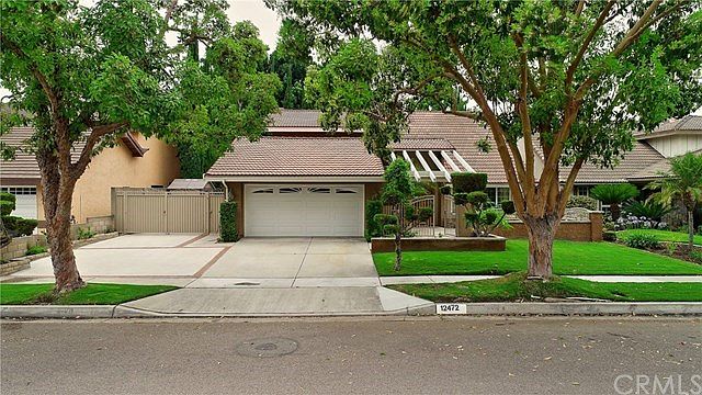 1st image of 12472 Autumn Breeze St