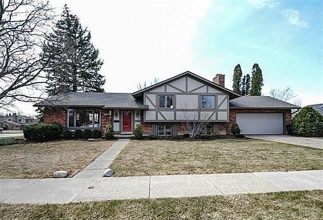 1st image of 2192 Greenview Dr