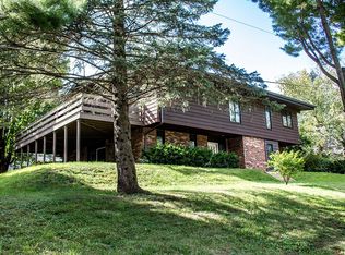 5301 Mathews Rd, Middleton, WI 53562