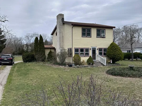 307 Shunpike Rd, Cape May Court House, NJ 08210