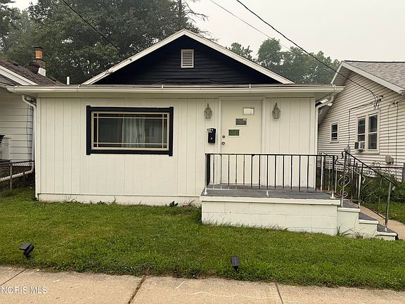 2nd image of 156 Spencer St