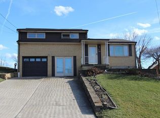 570 Lindsay Rd, Carnegie, PA 15106