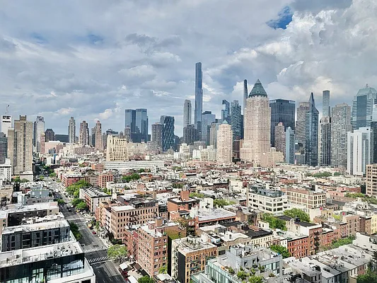 Rented by T&T Real Estate | media 18