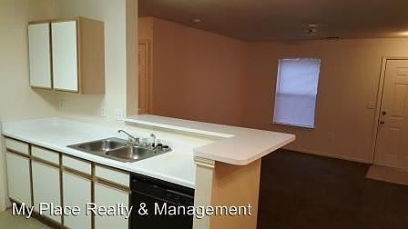 4th image of 2118 Ringgold Ct APT 107