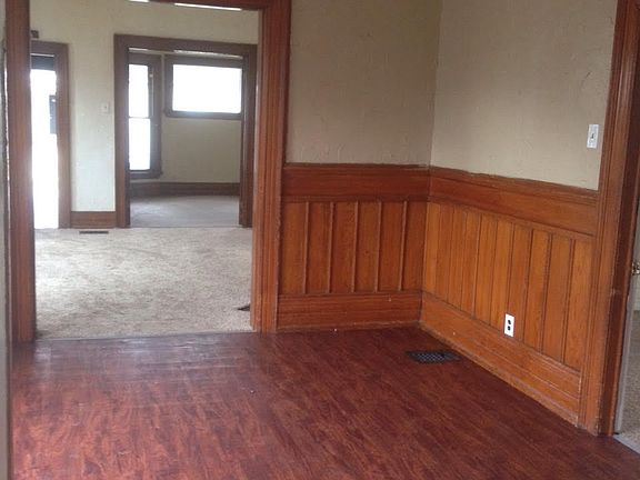 5th image of 14 Oxford Ave