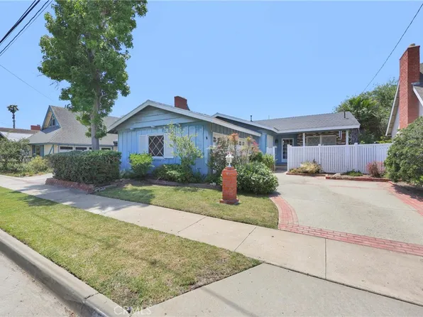 140 Coastline Dr, Seal Beach, CA 90740