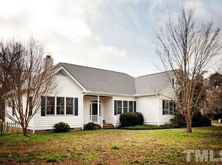 101 Candlelight Ct, Durham, NC 27707