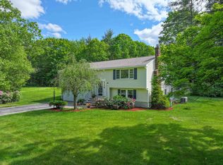 26 Old Sandown Rd, Chester, NH 03036