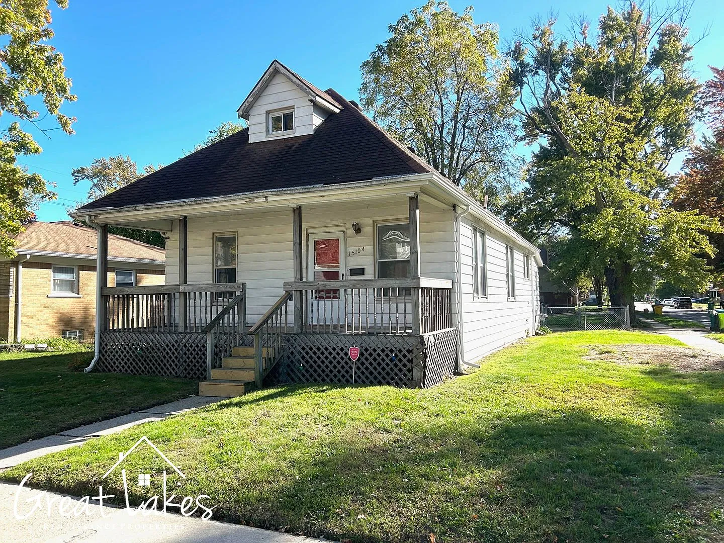 Lovely 3 Bedroom 1 Bathroom now available for rent! — Photo 1