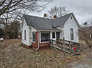 103 N Franklin St, Fairland, IN 46126