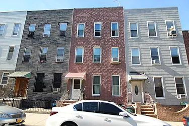 200 32nd Street in Greenwood