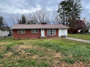 1200 W Chester Ave, Middlesboro, KY 40965