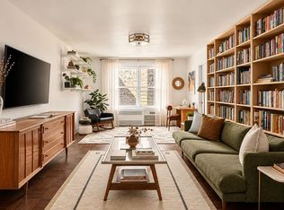 651 Vanderbilt St, Brooklyn, NY 11218