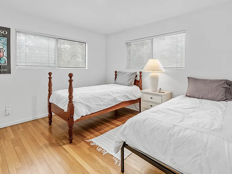 34 Park Cir — Photo 24