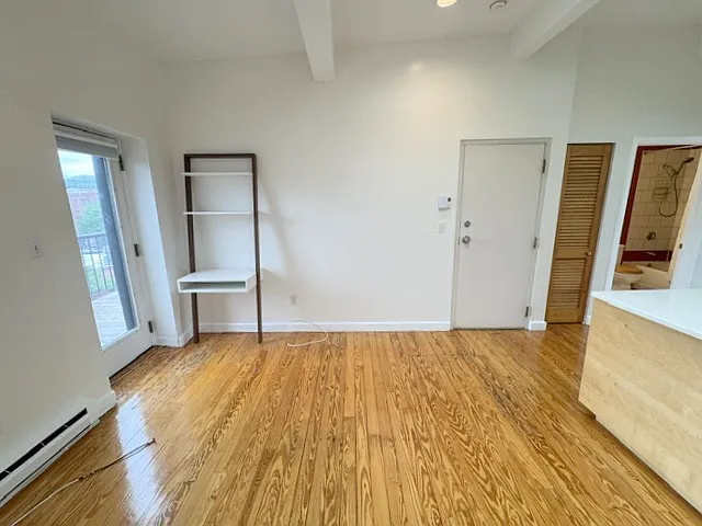 38 Williams St #38D — Photo 6