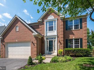 13704 Monarch Vista Dr, Germantown, MD 20874