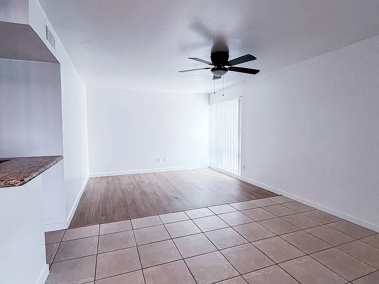 Mountain View Condos — Photo 82