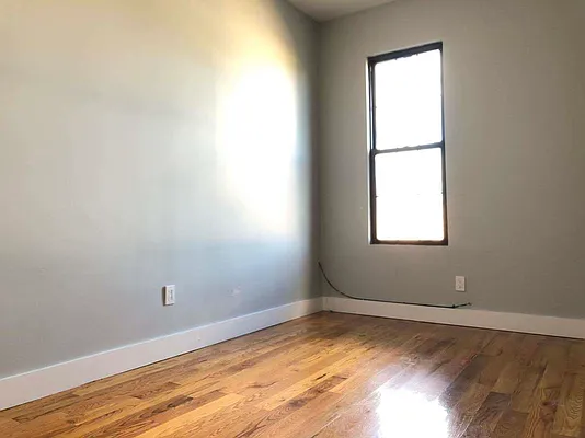 Rented by Yup Realty LLC | media 37