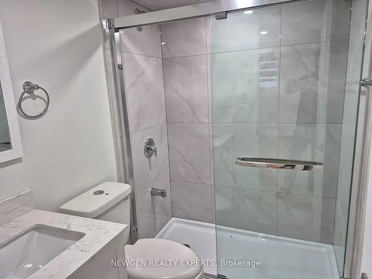 2878 Rainwater Dr #LEGAL BASEMENT — Photo 14