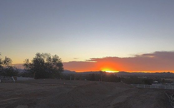 SUNSETS ARE AMAZING
