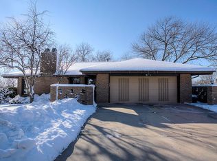 809 Ironwood Ct, Council Bluffs, IA 51503