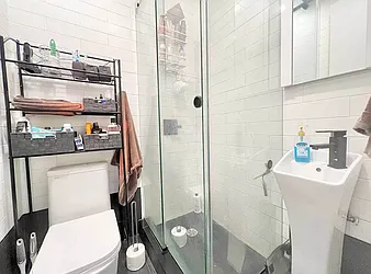 Rented by Doorway NYC, LLC