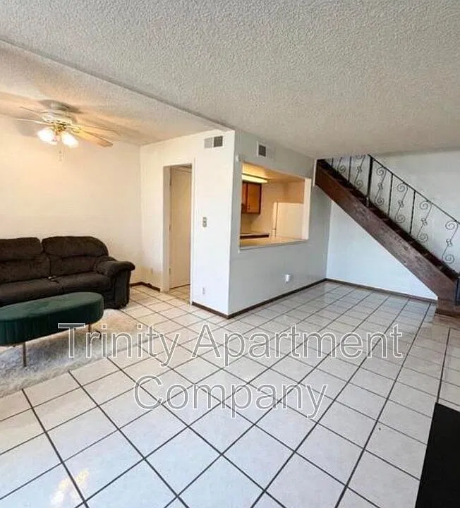 12000 Stilwell Dr NE #C