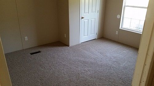 5th image of 401 Johnson Ave