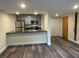 5224-5226 Shelburne Rd HOUSE 3, Shelburne, VT 05482