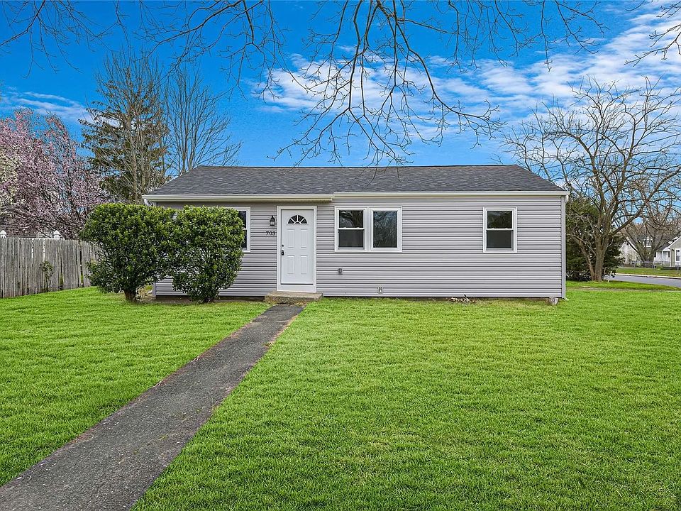 1st image of 703 Provost Ave