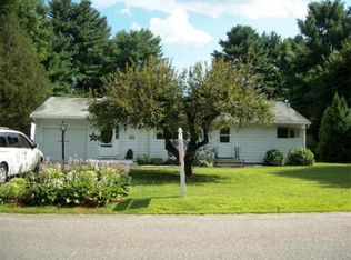 25 Red Barn Rd, Wayland, MA 01778