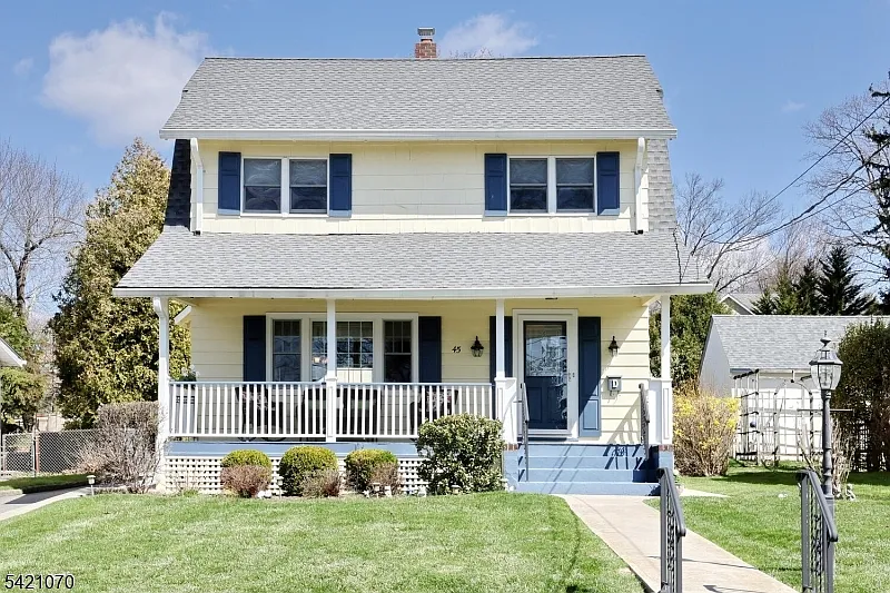 45 Highland Ave photo 1