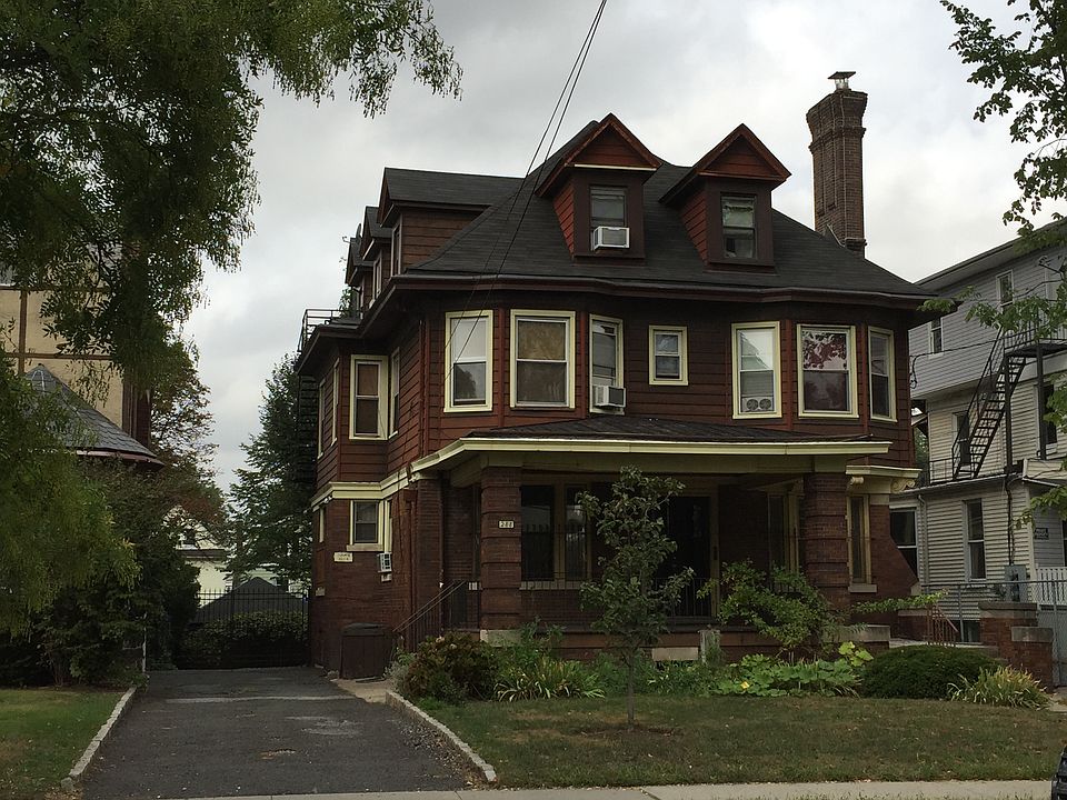 1st image of 288-290 Roseville Ave