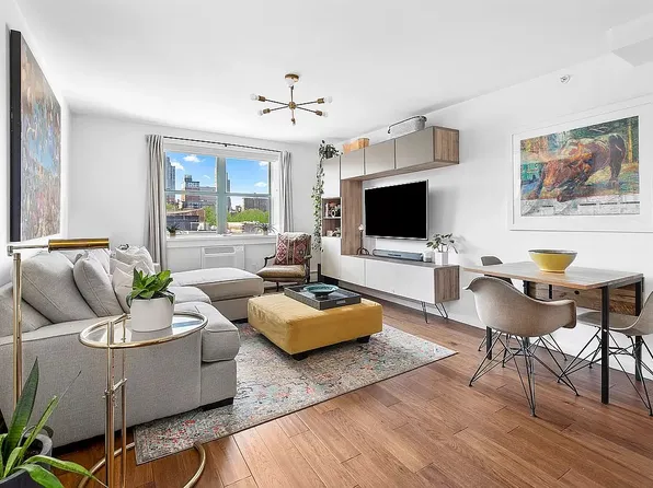 2235 Frederick Douglass Blvd APT 8F, New York, NY 10027