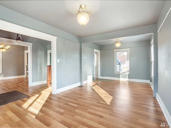4th image of 3711 McKinley Ave