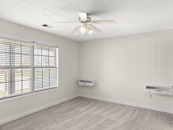 5th image of 3212 Durango Dr