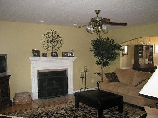 Living Room with Hardwood Floors!