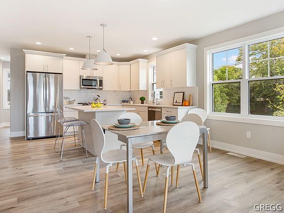 4th image of 115 Kewatin Ct