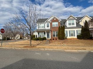 9807 Glanworth Ct, Charlotte, NC 28213