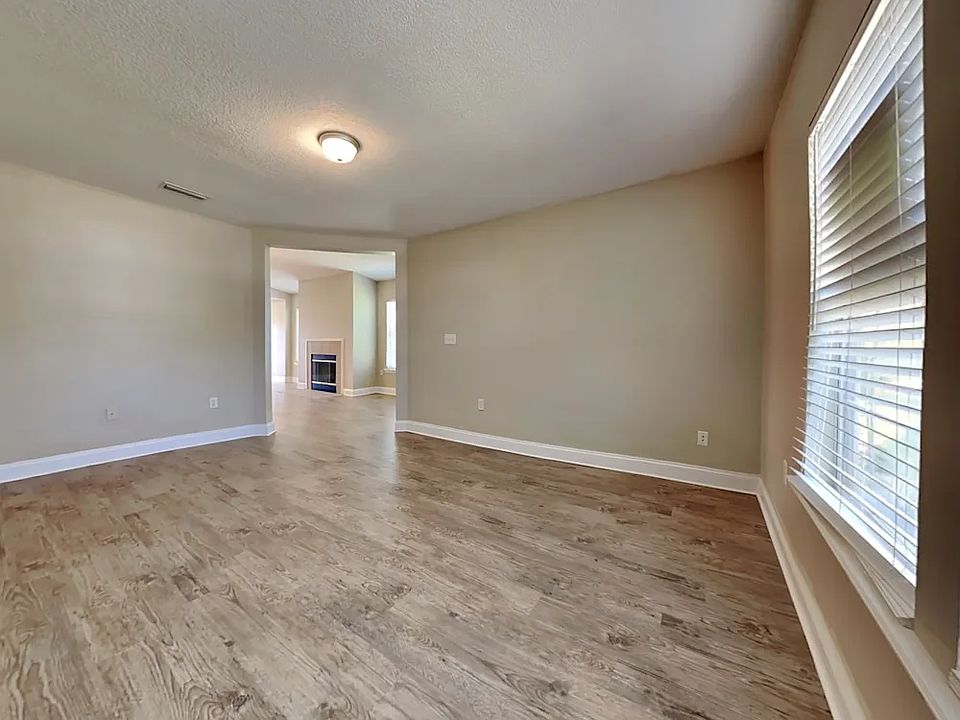 1st image of 1107 Cabin Bluff Dr